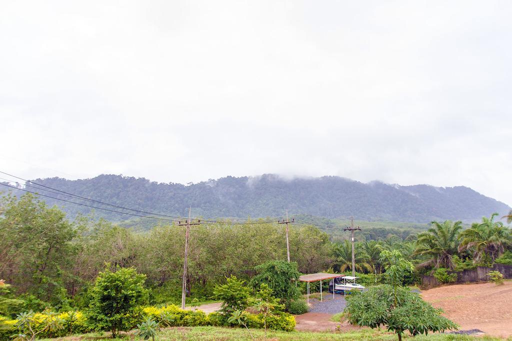 Keereelay Hotel Koh Lanta Ngoại thất bức ảnh