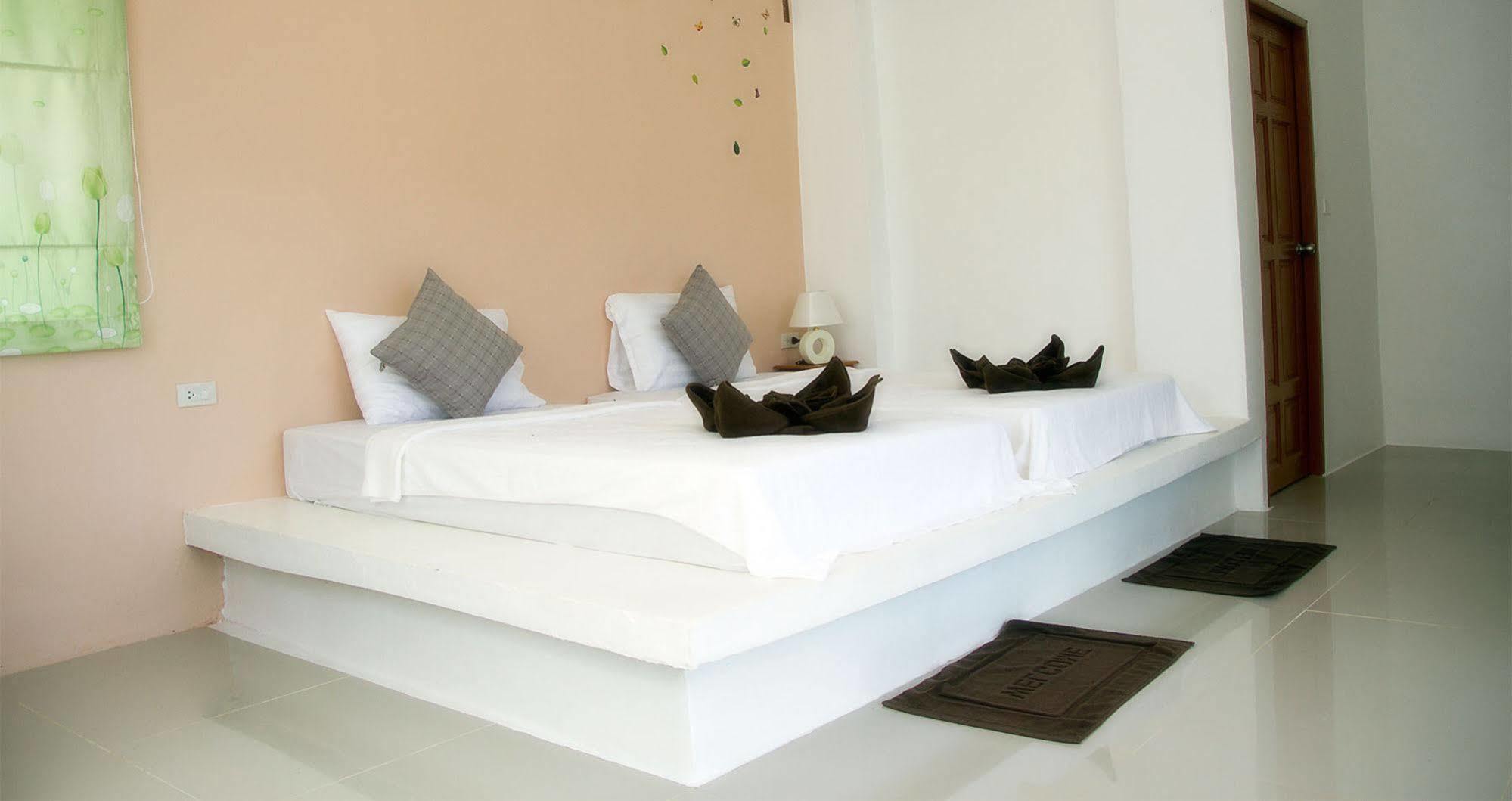 Keereelay Hotel Koh Lanta Ngoại thất bức ảnh